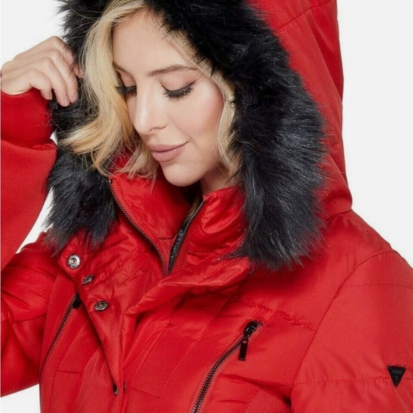 GUESS Women's Vonn Belted Puffer Hooded Jacket - Picture 10 of 12